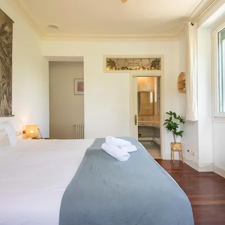 Habitación en casa particular Far Out San Sebastián