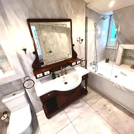 Far Out Habitación en casa particular San Sebastián