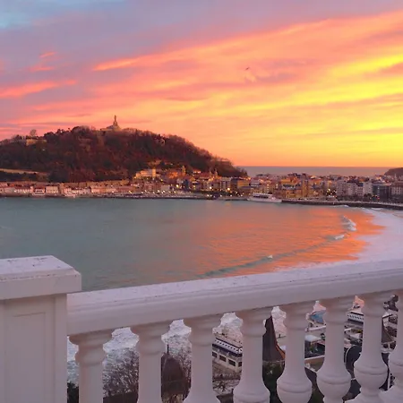 Habitación en casa particular Far Out *