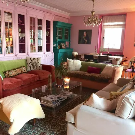 Habitación en casa particular Far Out