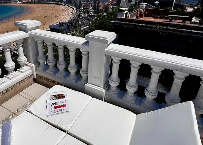 Far Out Habitación en casa particular