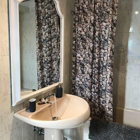 Δωμάτια σε οικογενειακή κατοικία Far Out Σαν Σεμπαστιάν