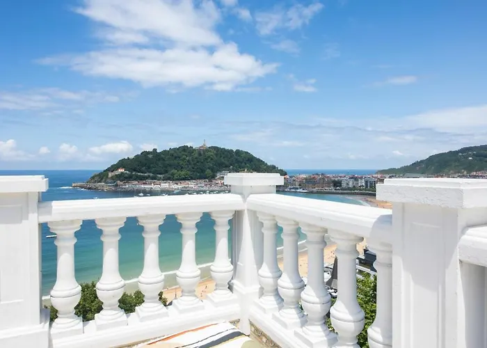 ホームステイ Far Out *