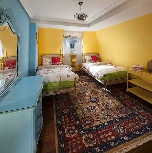 ホームステイ Far Out